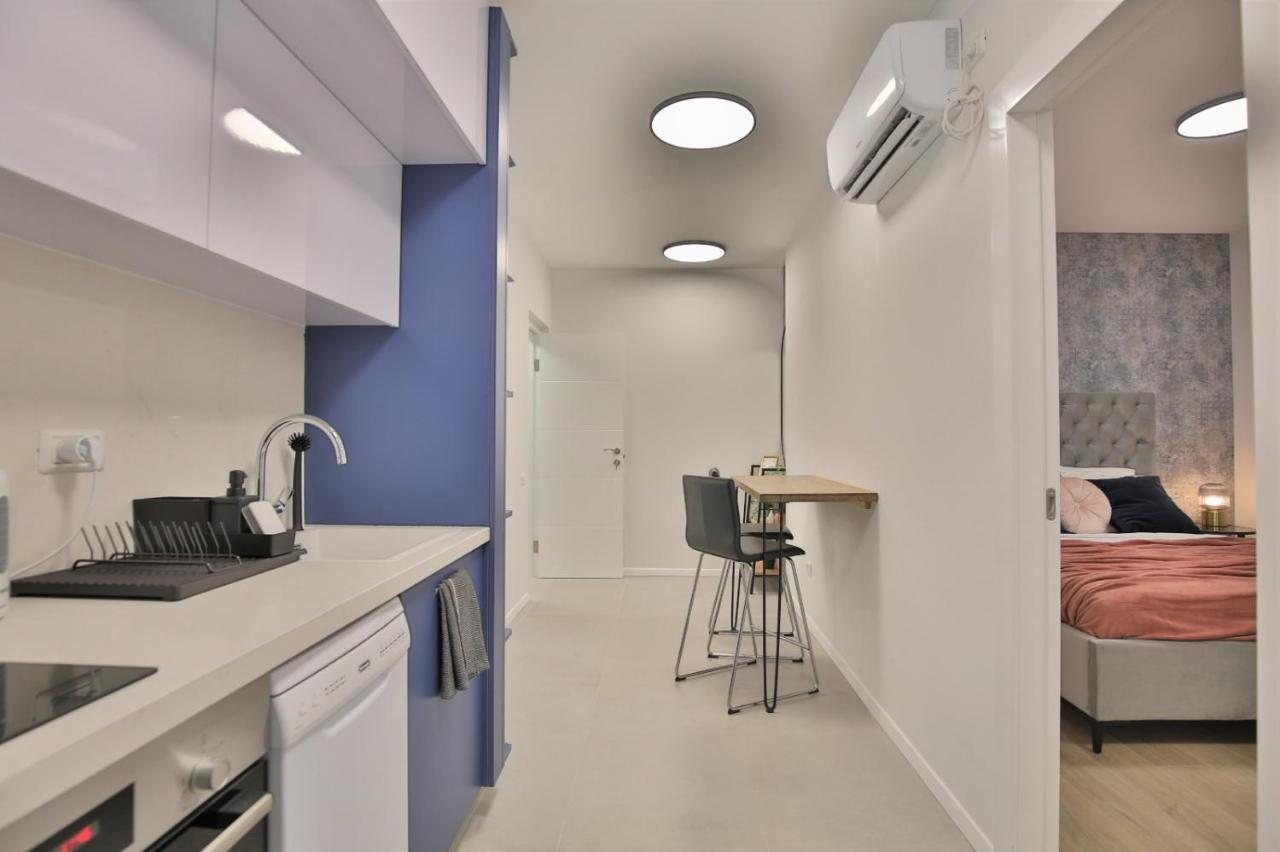 נתניה Cozy And Stylish 1-Bedroom Apartment מראה חיצוני תמונה