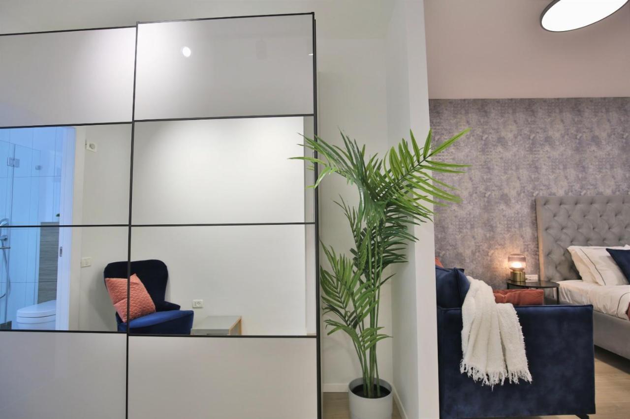 נתניה Cozy And Stylish 1-Bedroom Apartment מראה חיצוני תמונה