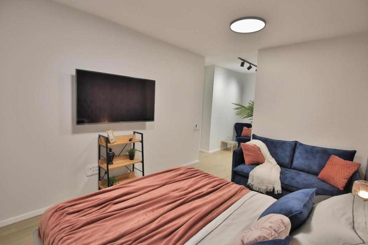 נתניה Cozy And Stylish 1-Bedroom Apartment מראה חיצוני תמונה